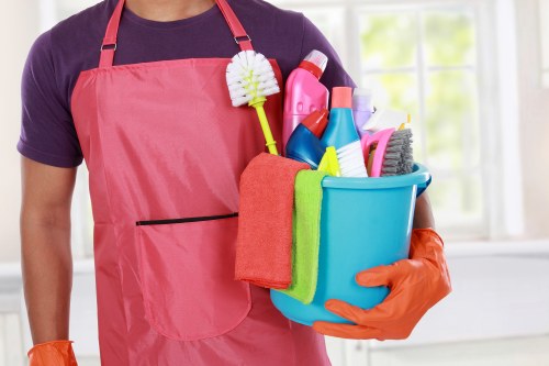 Carpet cleaner preparing a transparent quote for a home cleaning job